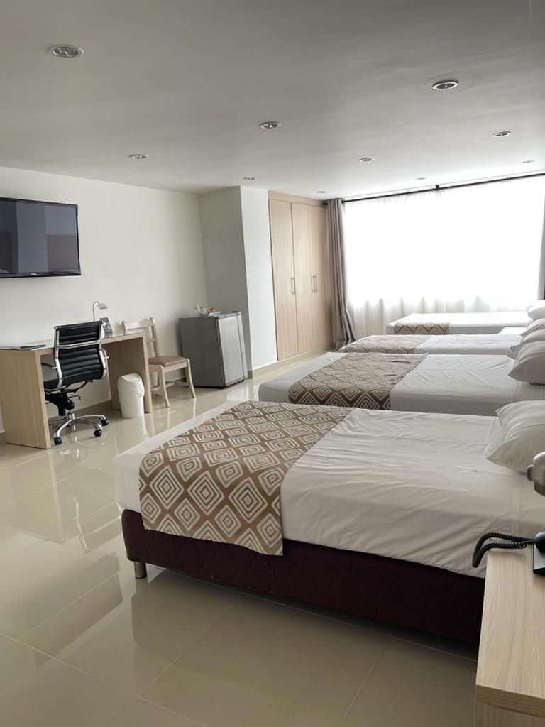 Hotel Juan Maria Tuluá Eksteriør bilde