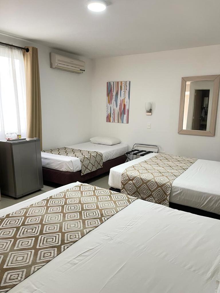 Hotel Juan Maria Tuluá Eksteriør bilde