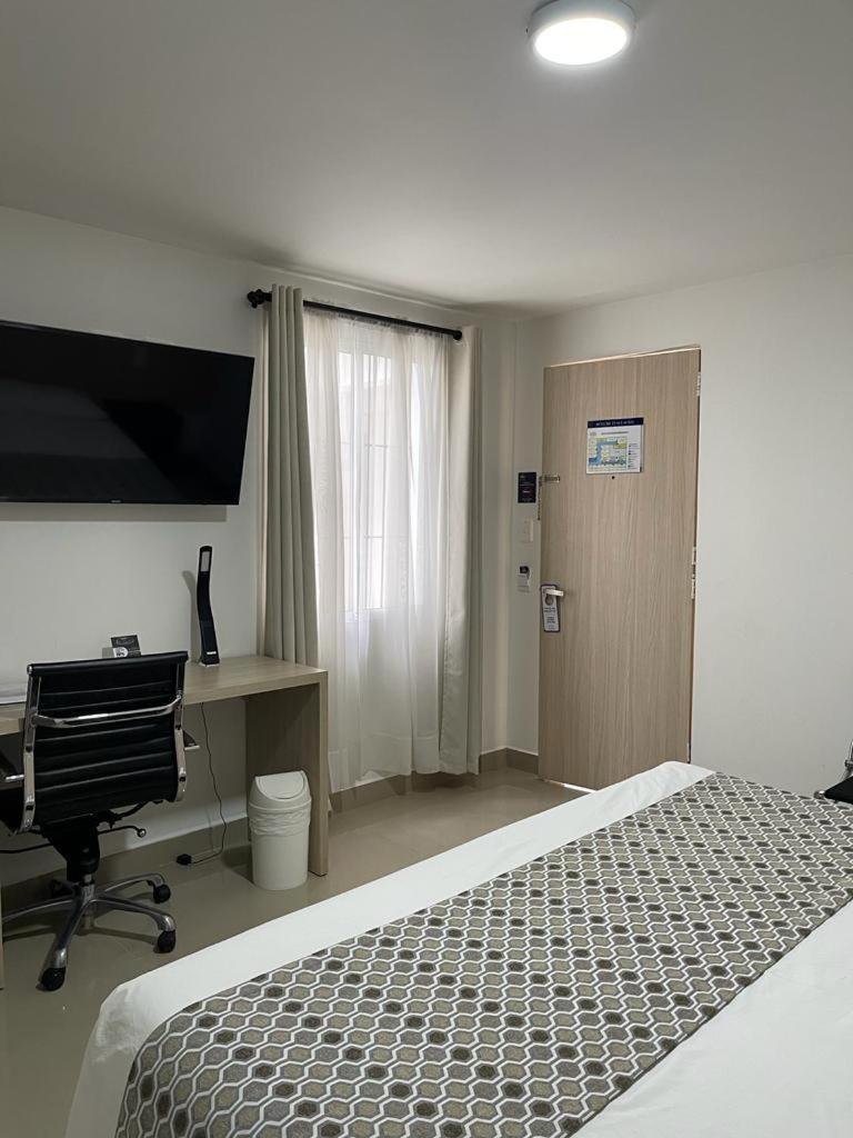 Hotel Juan Maria Tuluá Eksteriør bilde